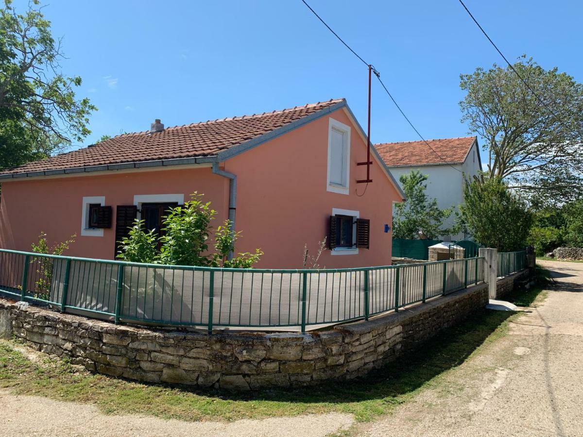 Ferienhaus Jadranka Kistanje Exterior photo